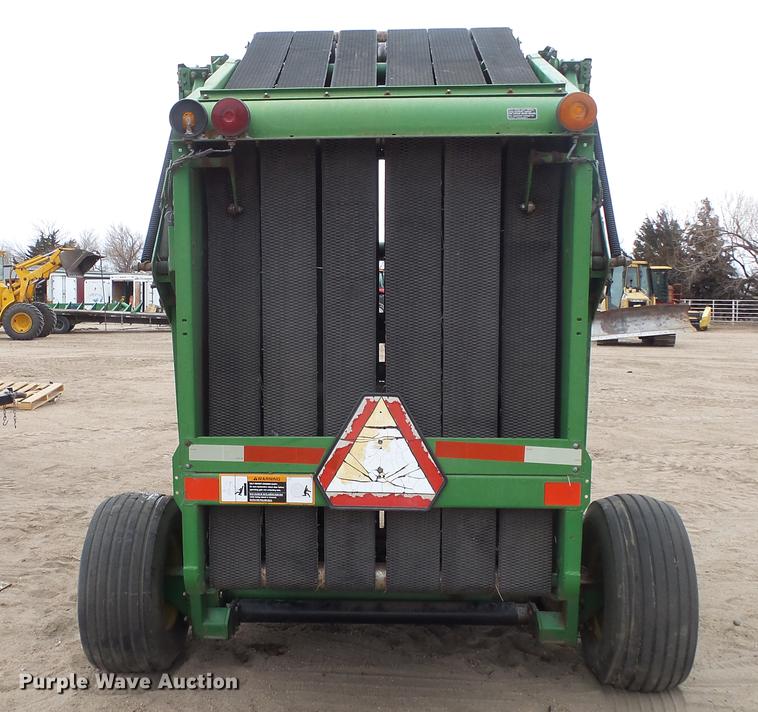image for item EC9650 John Deere 435 round baler