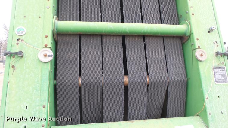image for item EC9650 John Deere 435 round baler