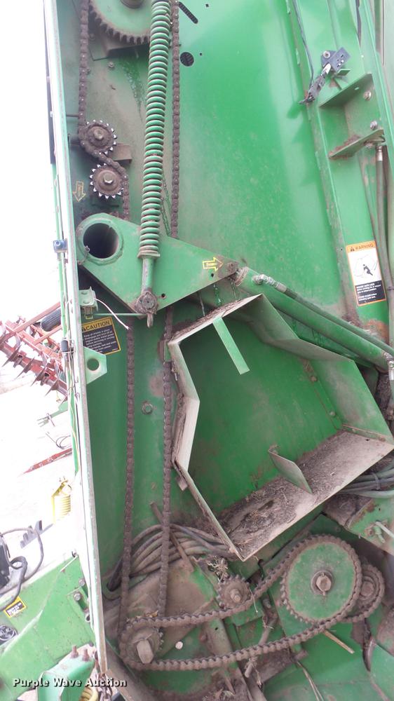 image for item EC9650 John Deere 435 round baler