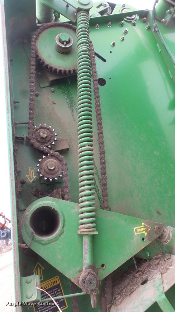 image for item EC9650 John Deere 435 round baler