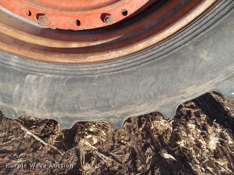 image for item EI9502 1981 International 1486 tractor