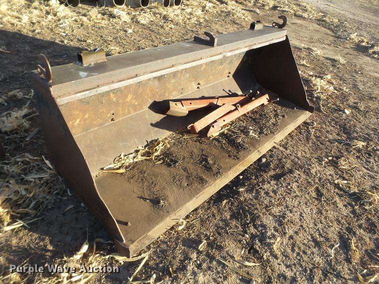 image for item EI9502 1981 International 1486 tractor