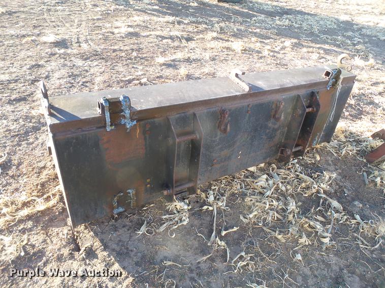 image for item EI9502 1981 International 1486 tractor