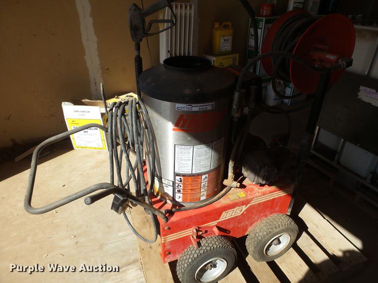 image for item EI9539 Hotsy 87055 pressure washer