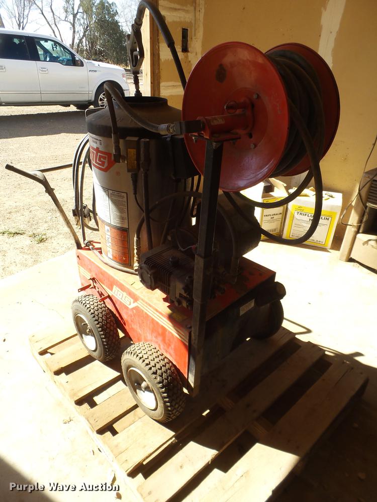 image for item EI9539 Hotsy 87055 pressure washer