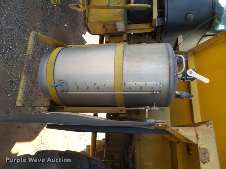 image for item EN9500 Ag-Chem TerraGator 8104 Air-Max self-propelled applicator