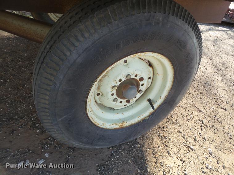 image for item EN9502 Cotton trailer