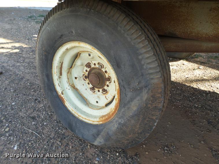 image for item EN9502 Cotton trailer