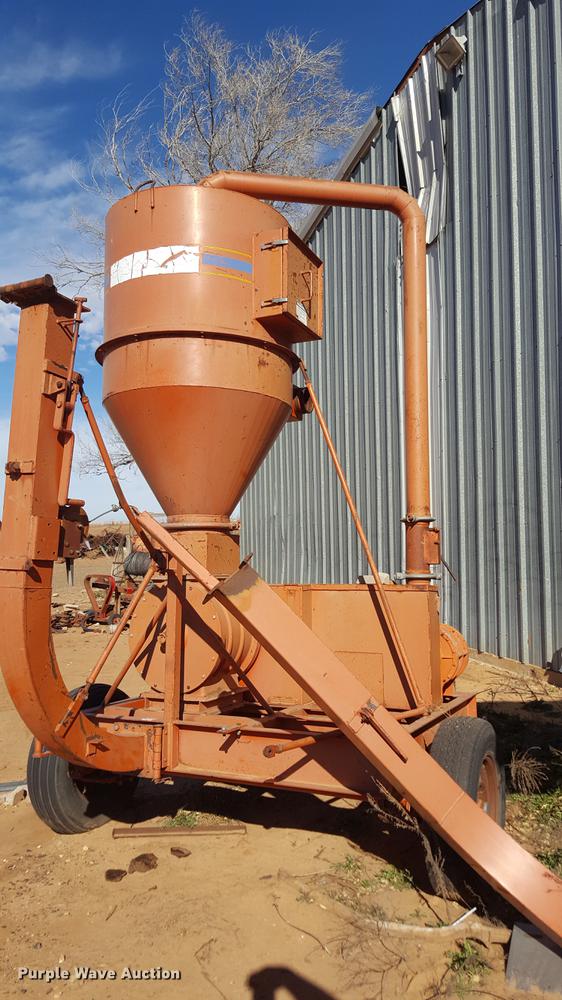 image for item EN9503 Dunrite Harvest vacuum