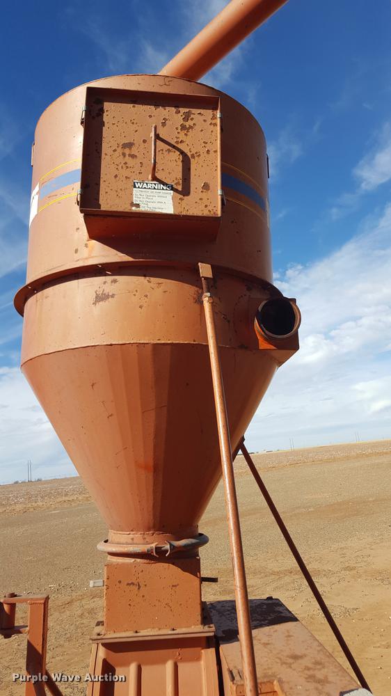 image for item EN9503 Dunrite Harvest vacuum