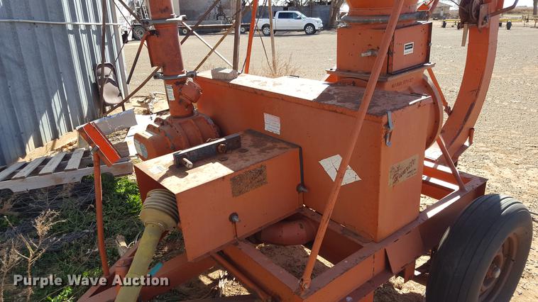 image for item EN9503 Dunrite Harvest vacuum