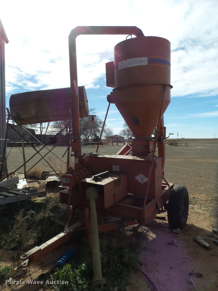 image for item EN9503 Dunrite Harvest vacuum