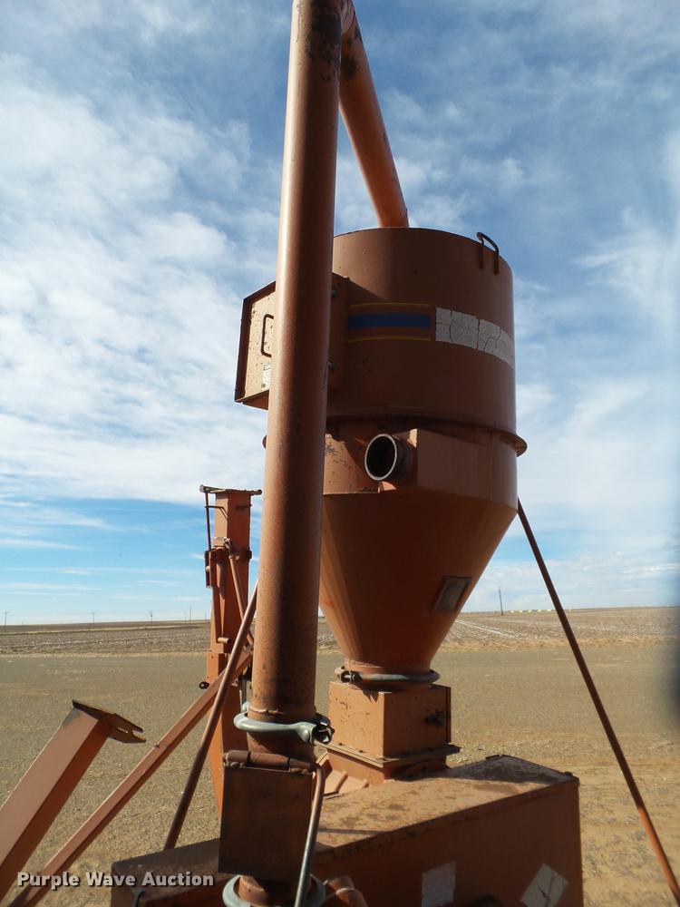 image for item EN9503 Dunrite Harvest vacuum