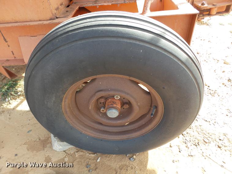 image for item EN9503 Dunrite Harvest vacuum