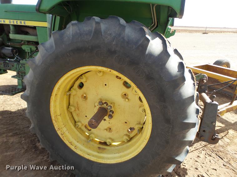 image for item EN9506 1977 John Deere 4230 tractor