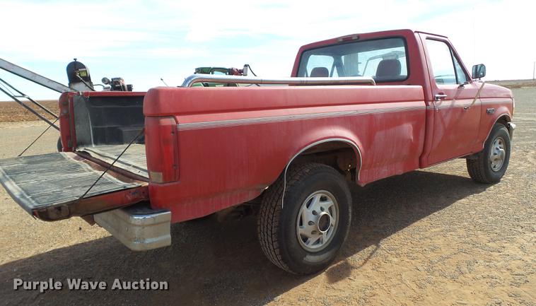 image for item EN9507 1994 Ford F250 pickup truck