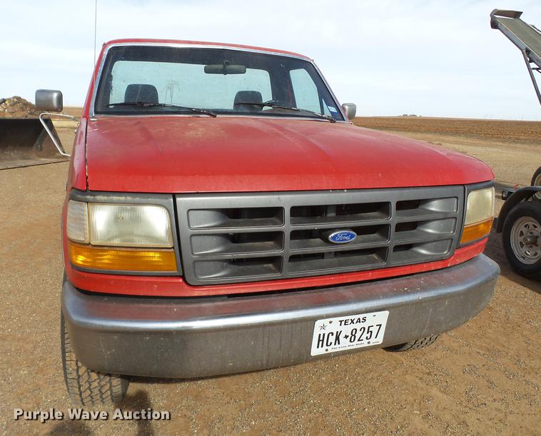 image for item EN9507 1994 Ford F250 pickup truck