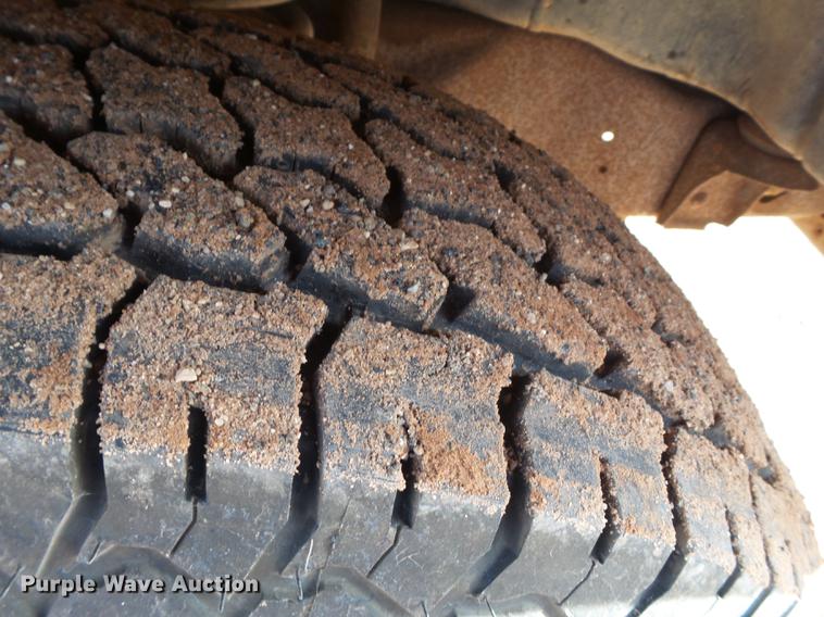 image for item EN9507 1994 Ford F250 pickup truck