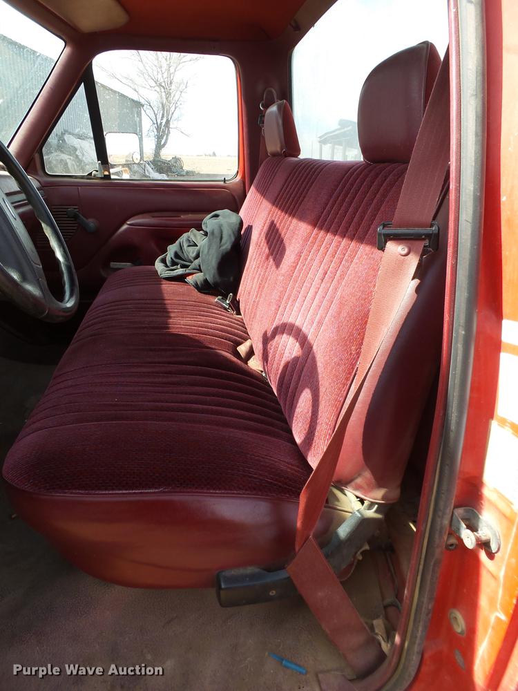 image for item EN9507 1994 Ford F250 pickup truck