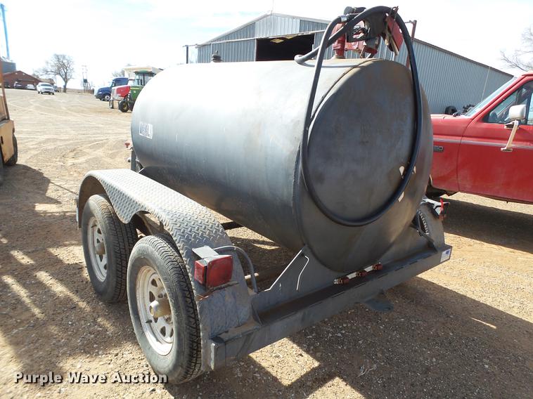 image for item EN9508 LEE DT475 fuel tank trailer