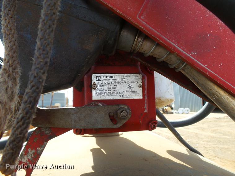 image for item EN9508 LEE DT475 fuel tank trailer