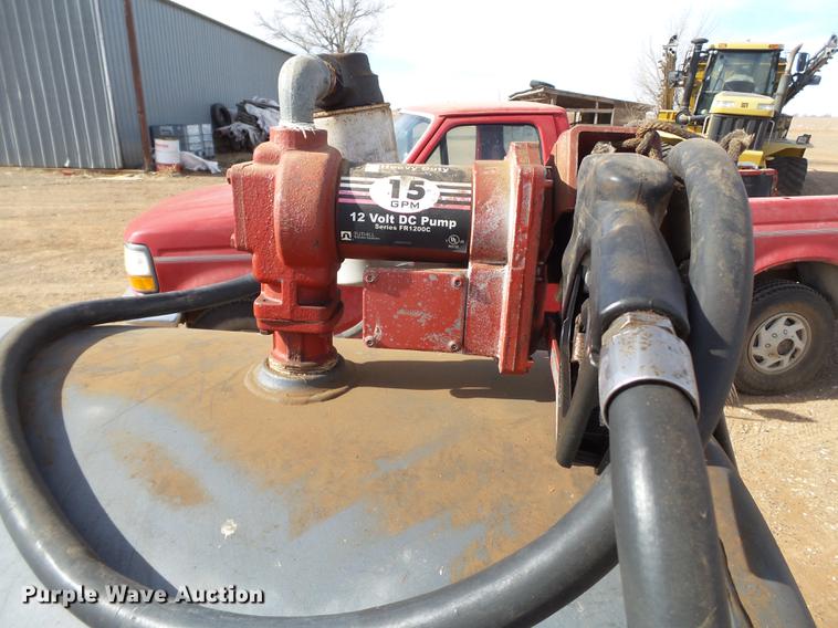 image for item EN9508 LEE DT475 fuel tank trailer