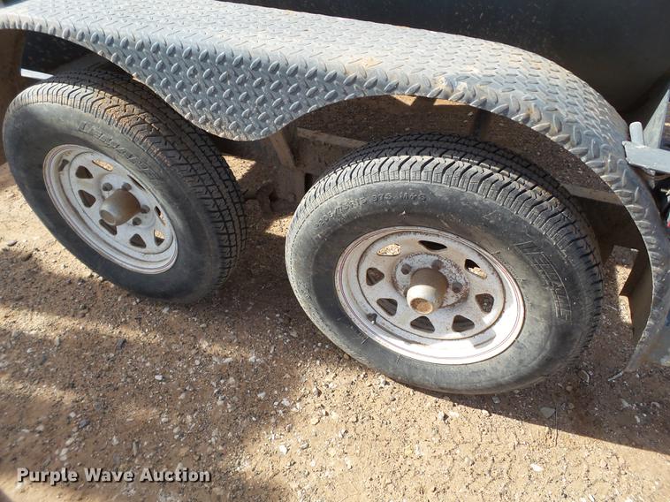 image for item EN9508 LEE DT475 fuel tank trailer