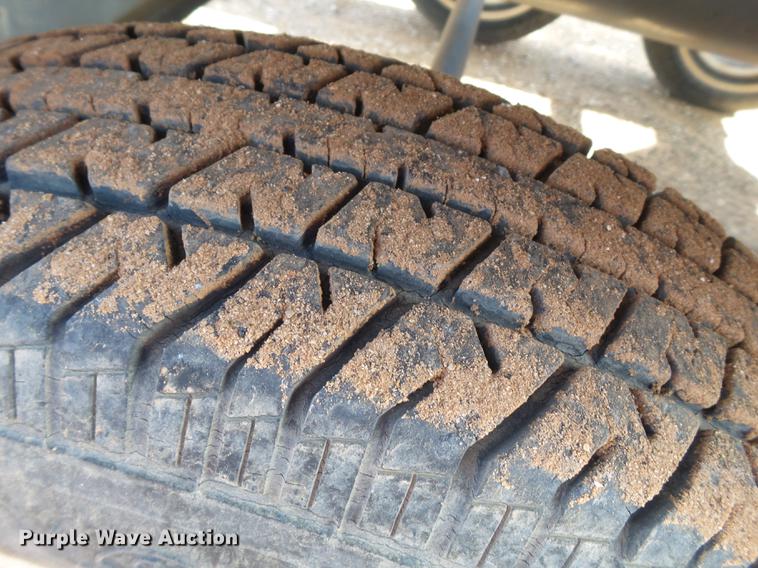 image for item EN9508 LEE DT475 fuel tank trailer