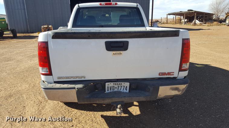 image for item EN9517 2008 GMC Sierra 1500 Ext. Cab pickup truck