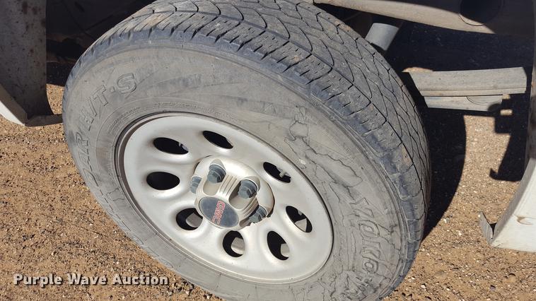 image for item EN9517 2008 GMC Sierra 1500 Ext. Cab pickup truck