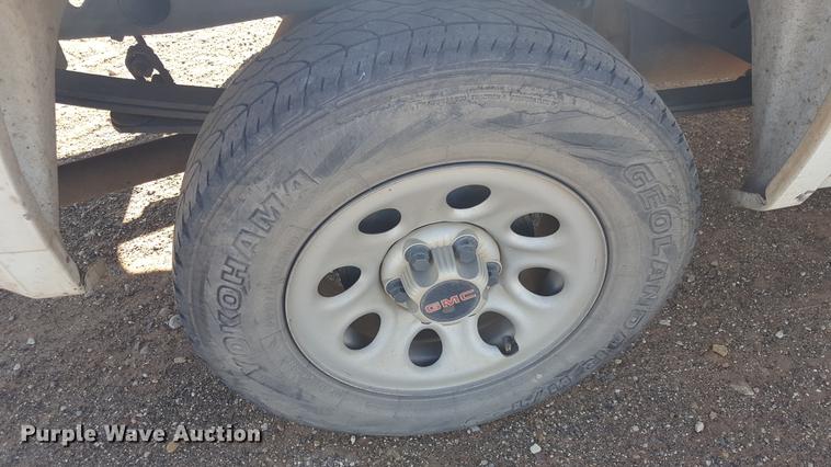 image for item EN9517 2008 GMC Sierra 1500 Ext. Cab pickup truck