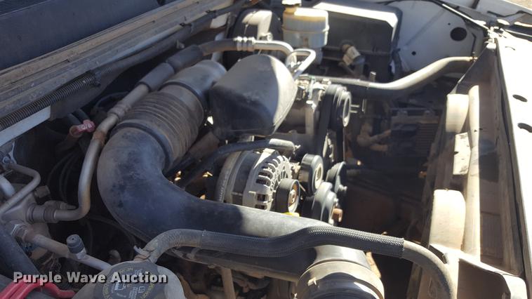 image for item EN9517 2008 GMC Sierra 1500 Ext. Cab pickup truck