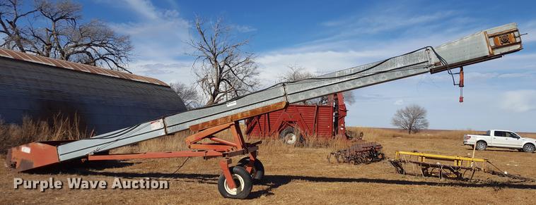 image for item EN9520 Hutchinson conveyor