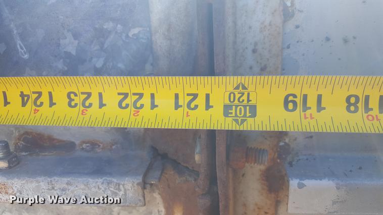 image for item EN9520 Hutchinson conveyor