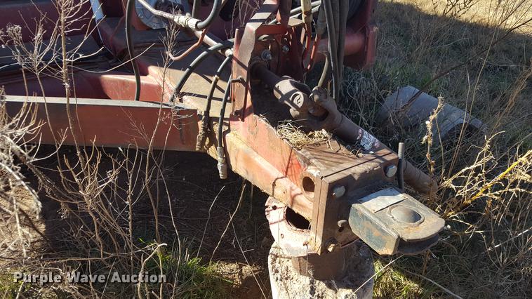 image for item EN9523 Hesston Stakhand 60B bale stacker