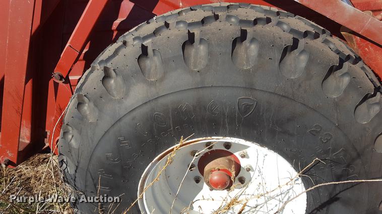 image for item EN9523 Hesston Stakhand 60B bale stacker