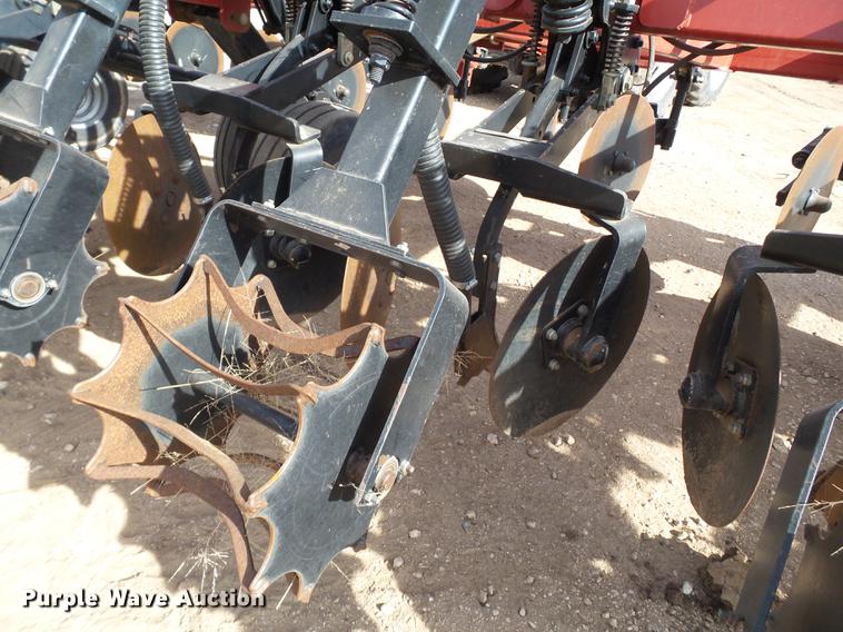 image for item G1026 Case IH Nutri-tiller 5310 strip till applicator