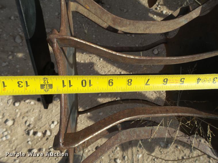 image for item G1026 Case IH Nutri-tiller 5310 strip till applicator