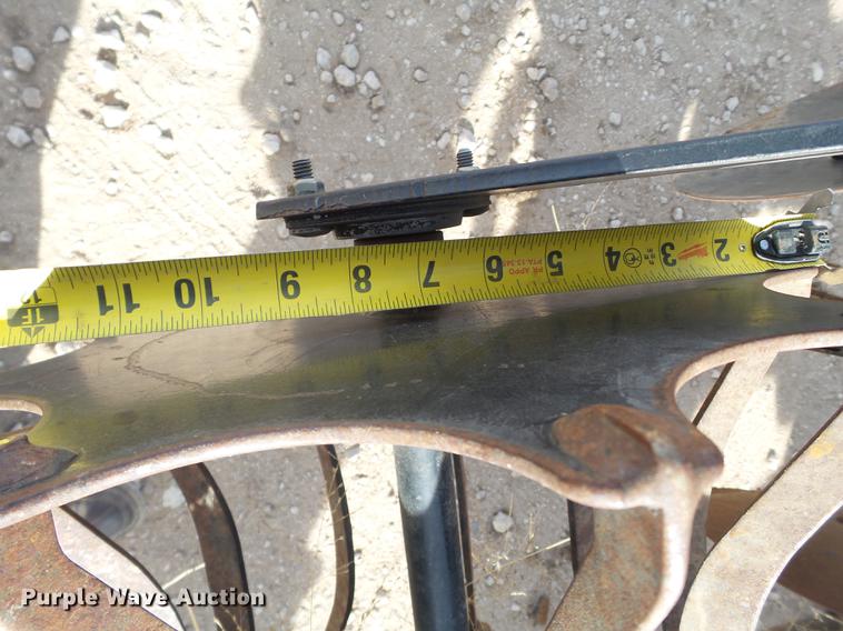 image for item G1026 Case IH Nutri-tiller 5310 strip till applicator