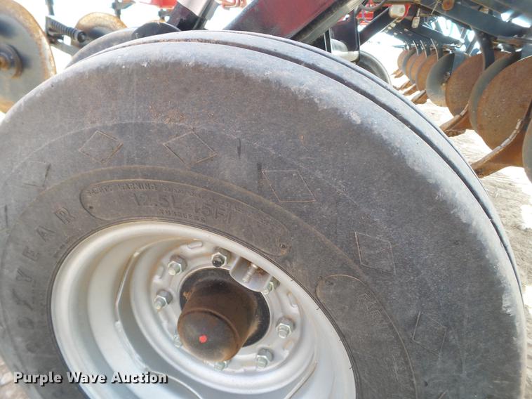 image for item G1026 Case IH Nutri-tiller 5310 strip till applicator