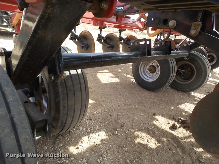 image for item G1026 Case IH Nutri-tiller 5310 strip till applicator