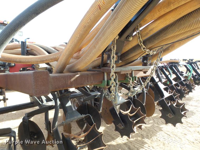 image for item G1026 Case IH Nutri-tiller 5310 strip till applicator