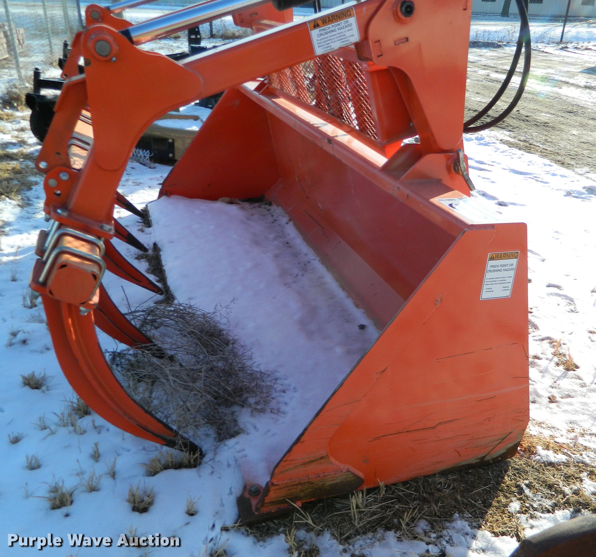Land Pride GB25108 grapple bucket in Salina, KS Item DB6732 sold