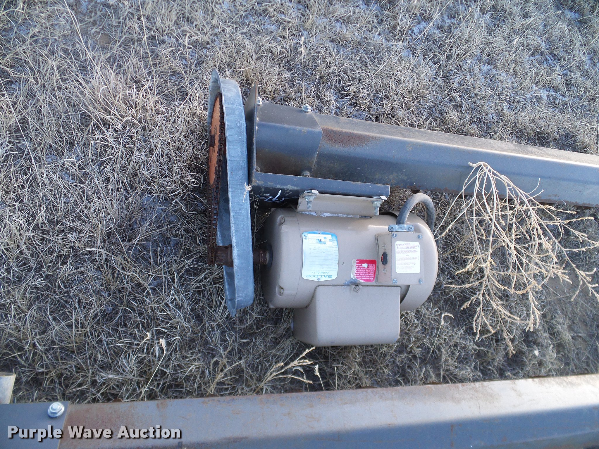(4) grain augers in Hugo, CO Item DC8341 sold Purple Wave
