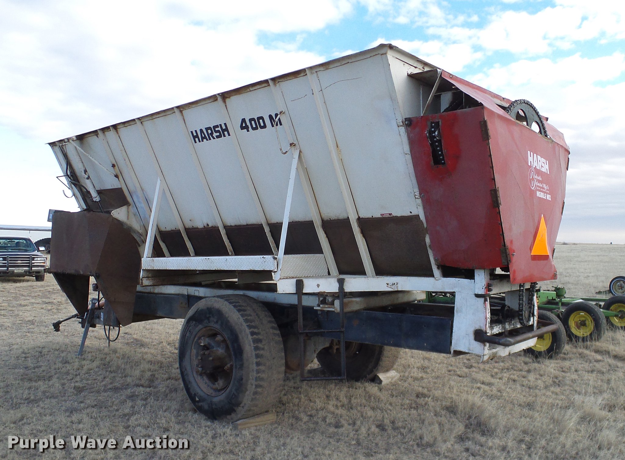 Harsh 400M feed mixer in Hugo, CO Item DC8350 sold Purple Wave