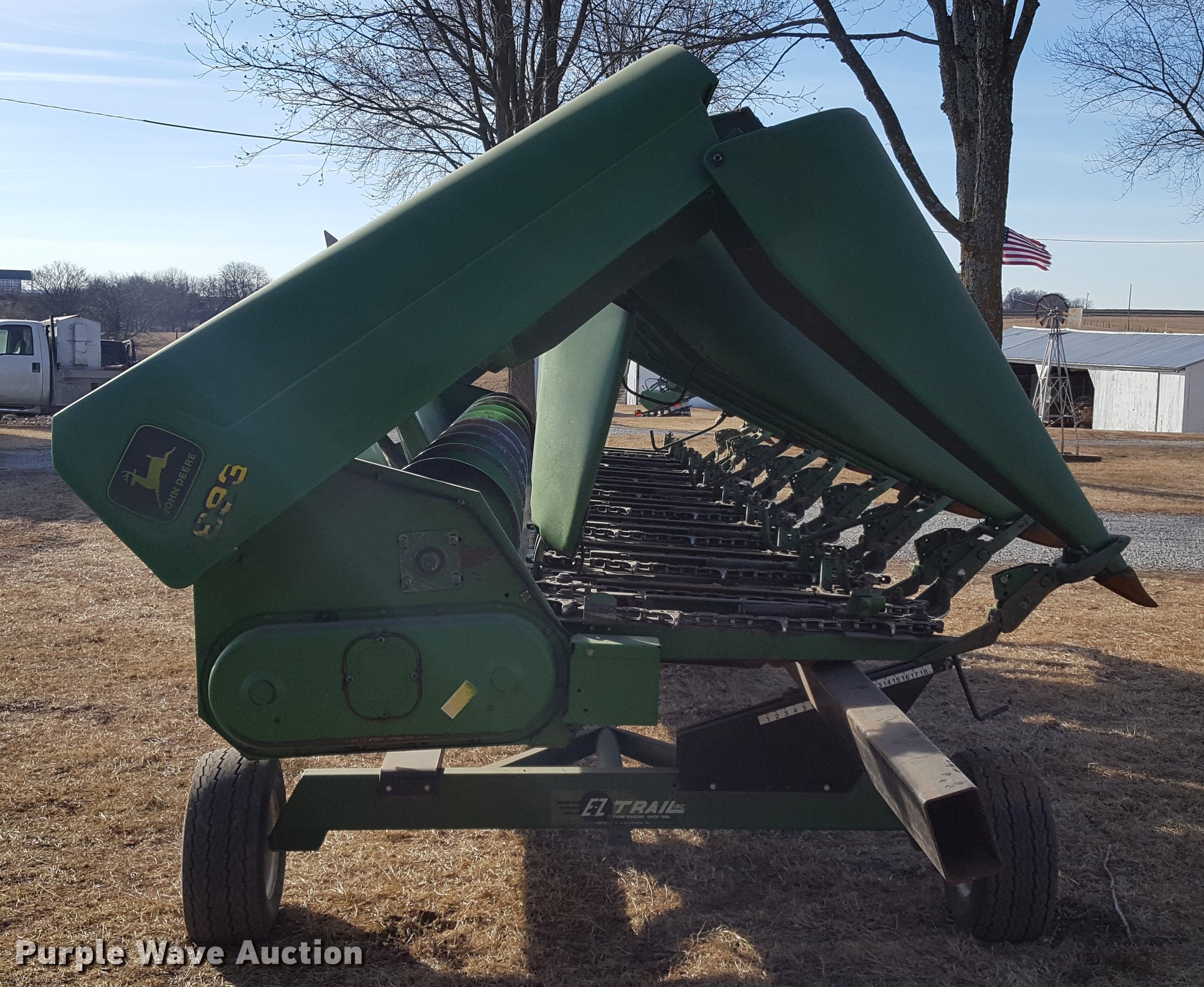 1999 John Deere 893 corn head in Concordia, MO Item DD5431 sold
