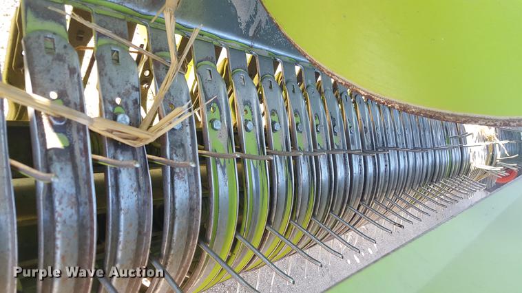 image for item BJ9778 2014 Claas 380 pickup head