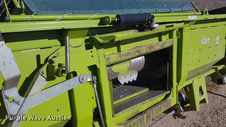 image for item BJ9780 2016 Claas 380 pickup head