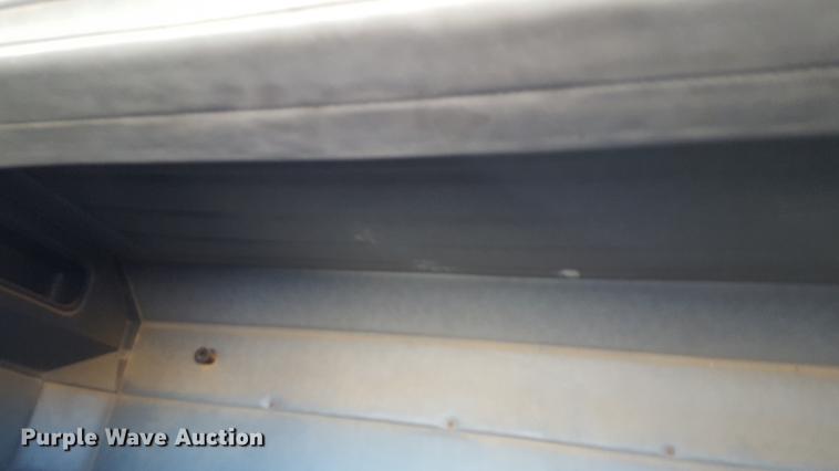 image for item BJ9795 2001 Peterbilt 378 semi truck