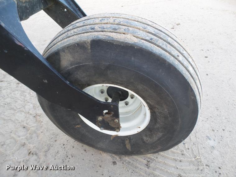 image for item BJ9798 2014 MacDon M205 self-propelled windrower